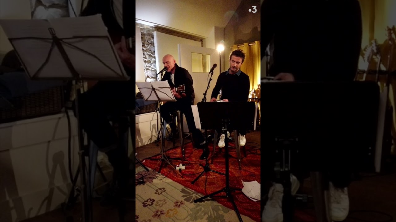 Gaëtan Roussel et Renan Luce reprennent 