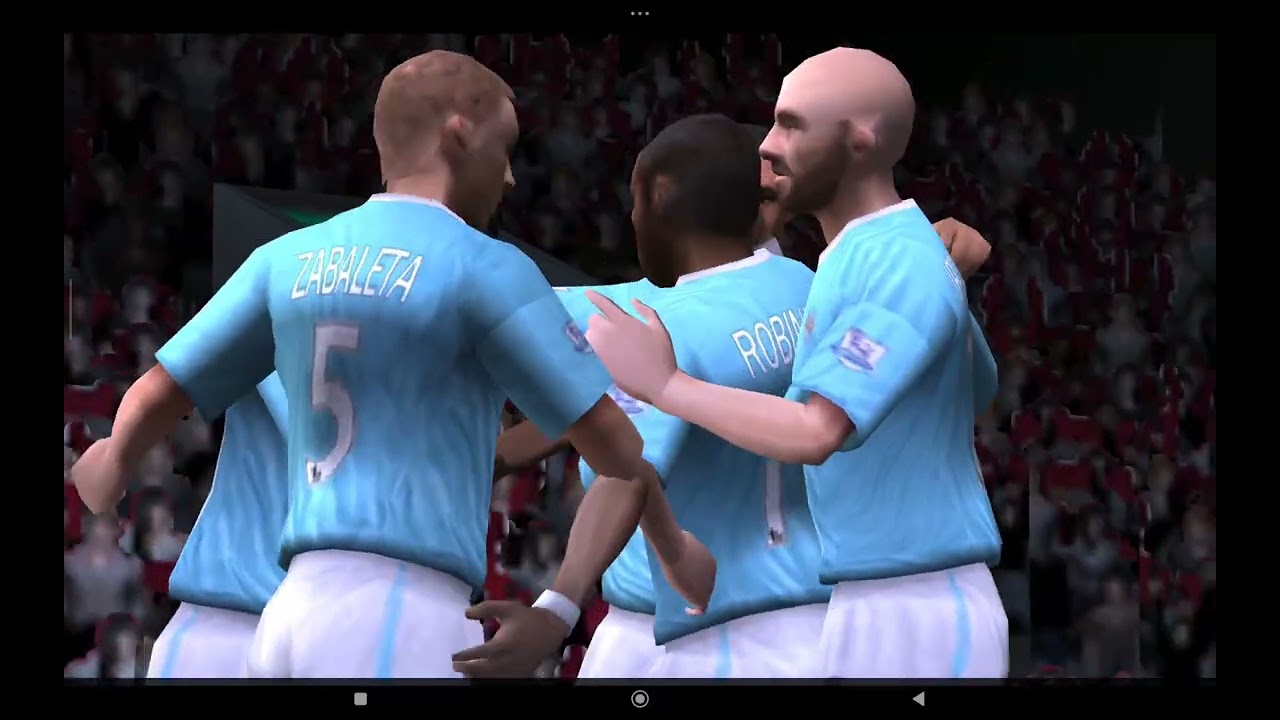 Fifa rétro PSP 2010 lorsque Manchester City commençait à s'imposer en Angleterre face à Liverpool 