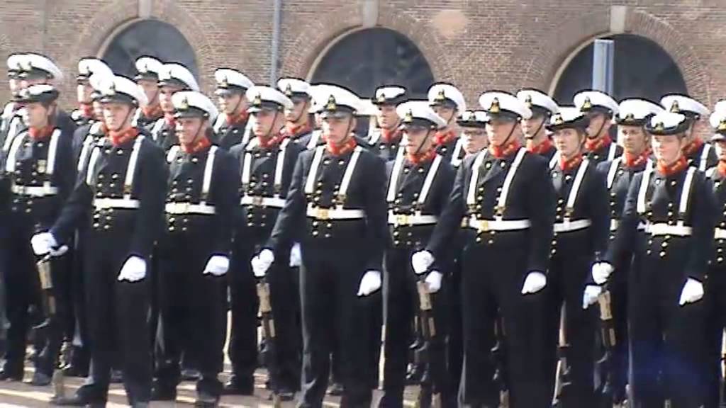Installatie adelborsten 2015