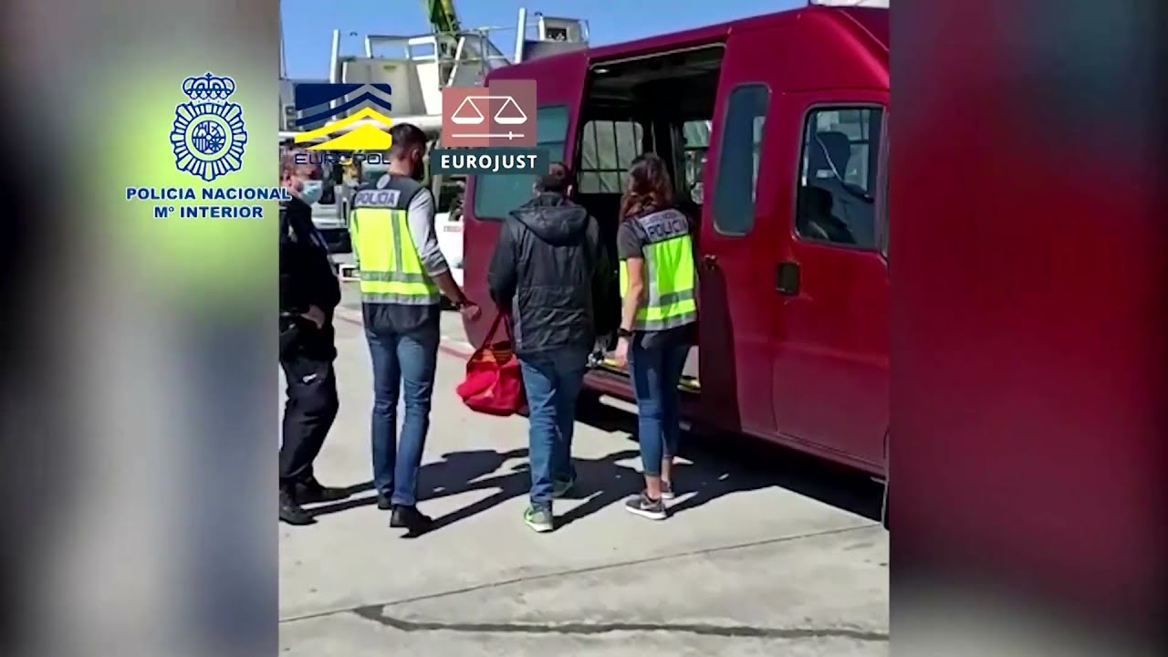 Spanish police take down international people-smuggling ring
