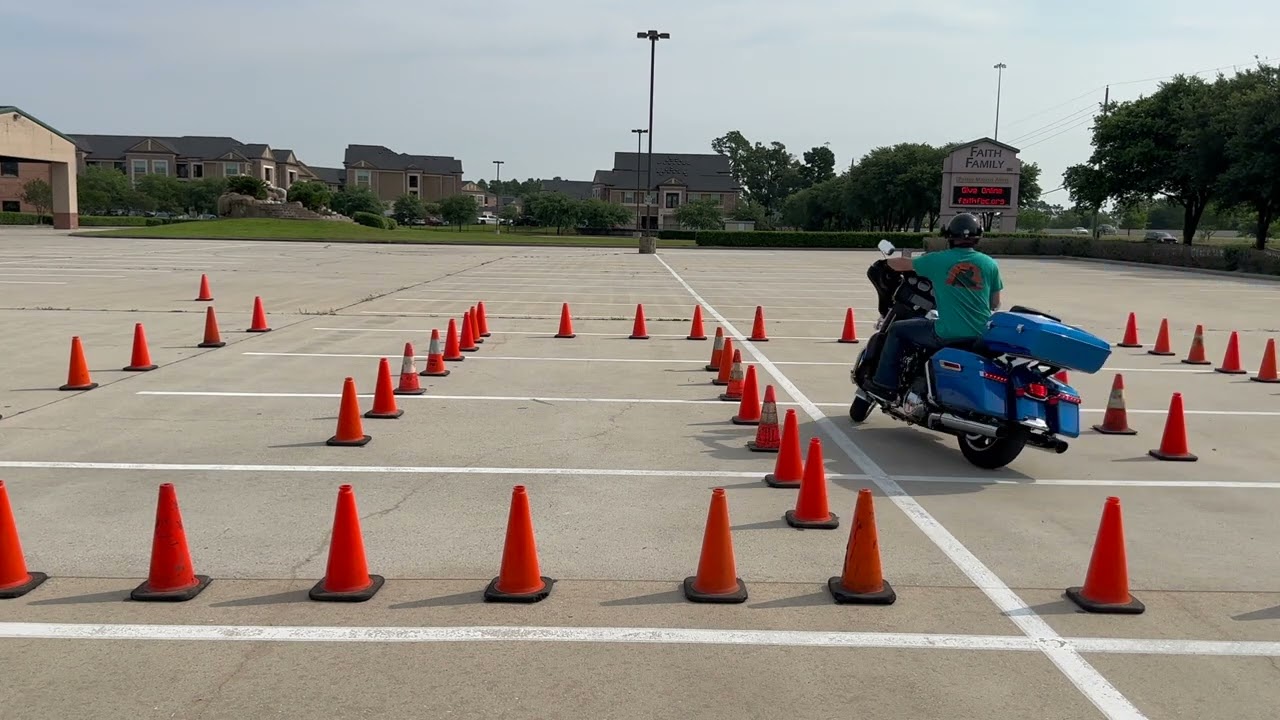 How to make slow speed u turns