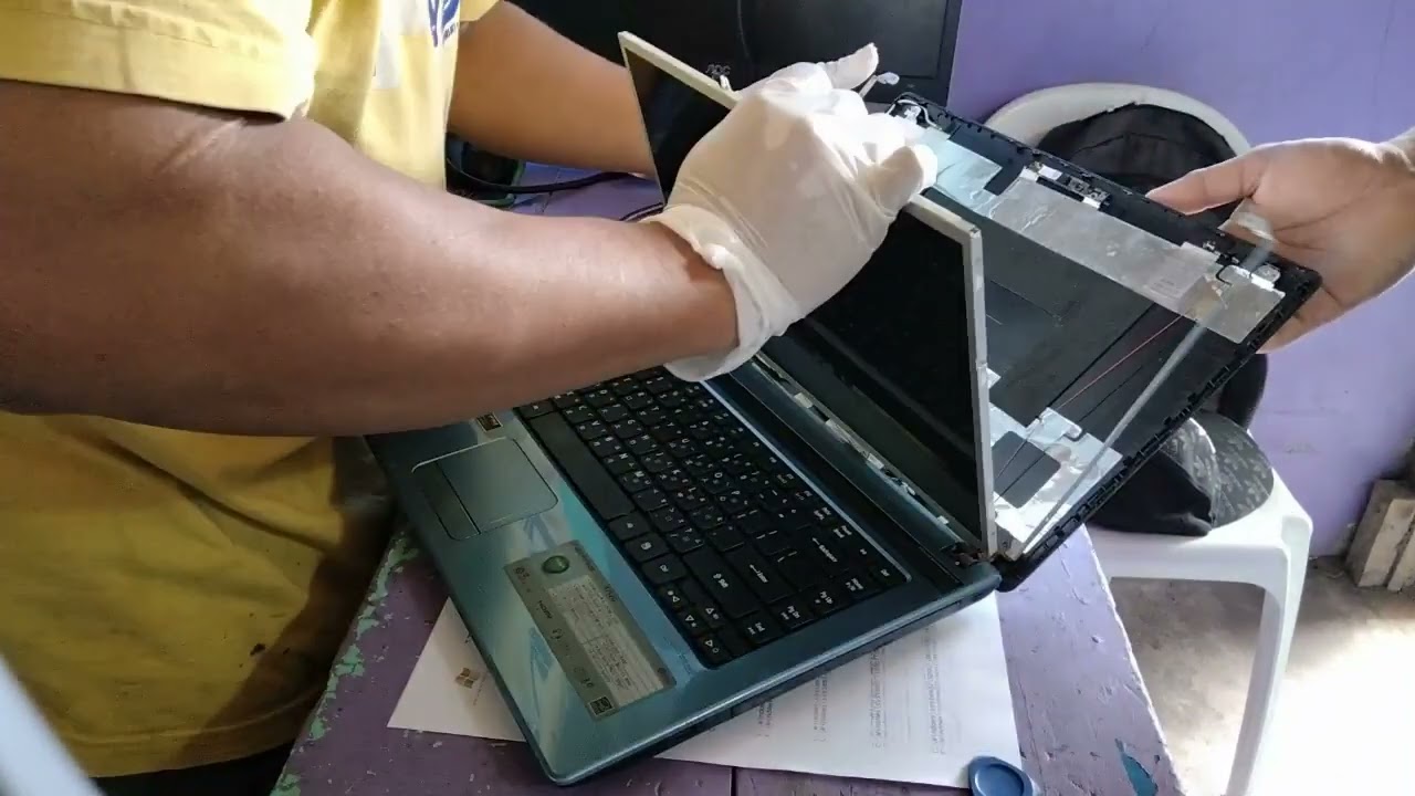 Acer Aspire 4752G laptop I LCD Screen Replacement I battery Replacement