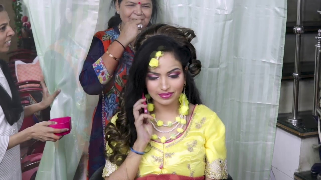 Mahandi Hairstyle With Hair Extension | Prabha Sharma