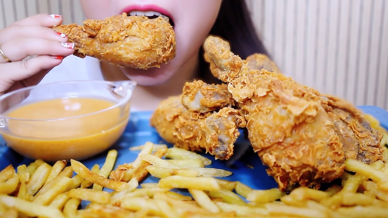 ASMR Eating fried chicken and french fries (CRUNCHY Eating Sounds) | LINH-ASMR