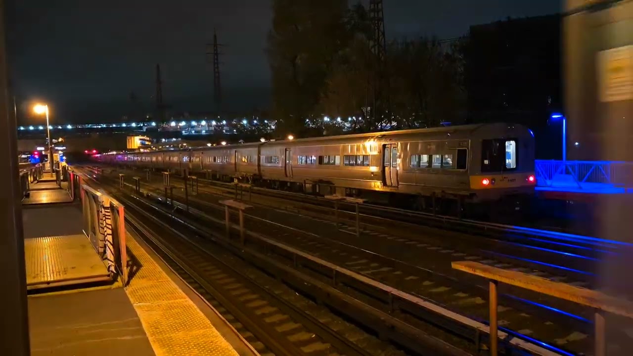 LIRR: M3 Ronkonkoma Branch + M9 Babylon & Port Washington Branch Trains @ Woodside & More!