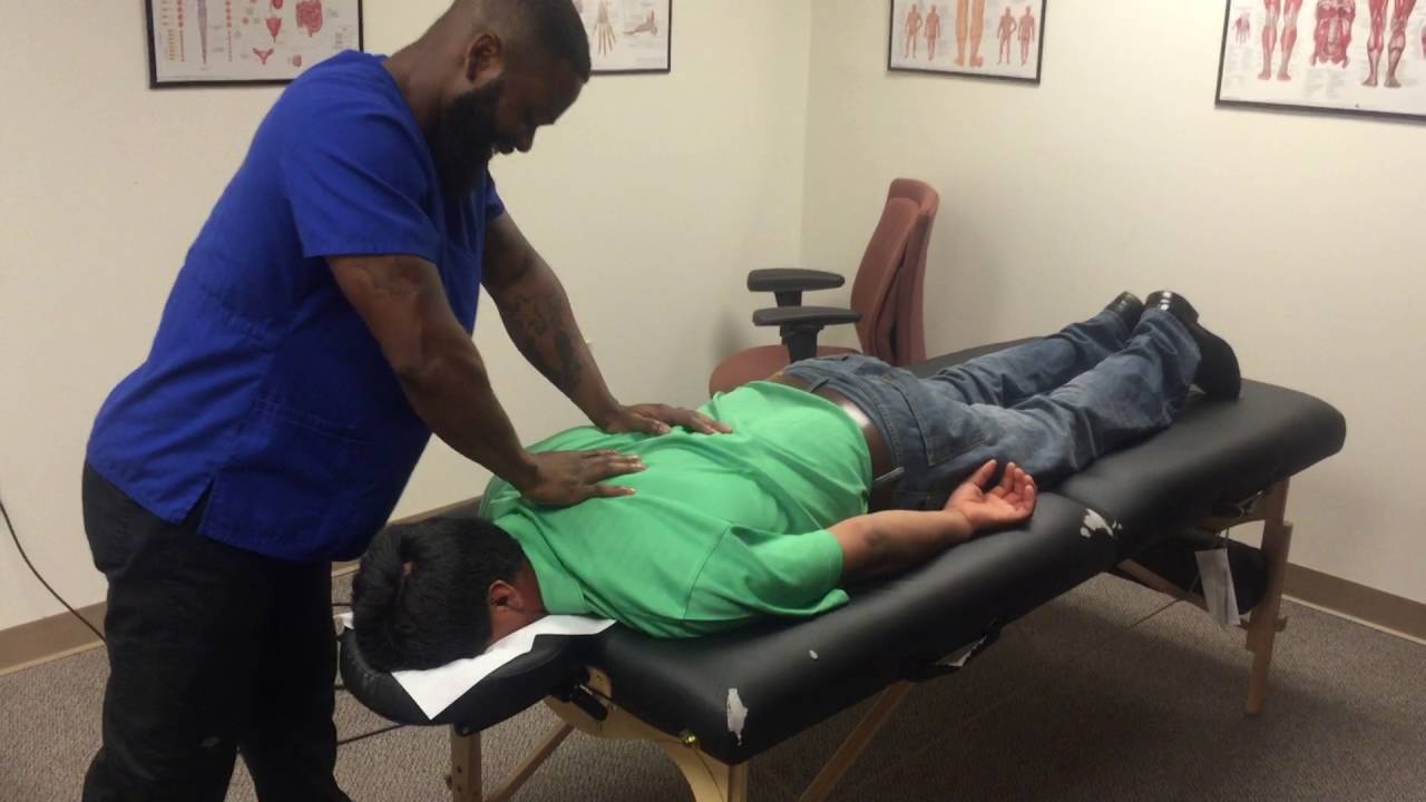 Лучший массажист-мануальный терапевт в Хьюстоне в клинике Advanced Chiropractic Relief