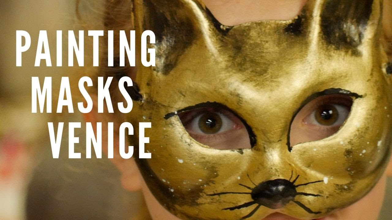 Painting Masks in Venice