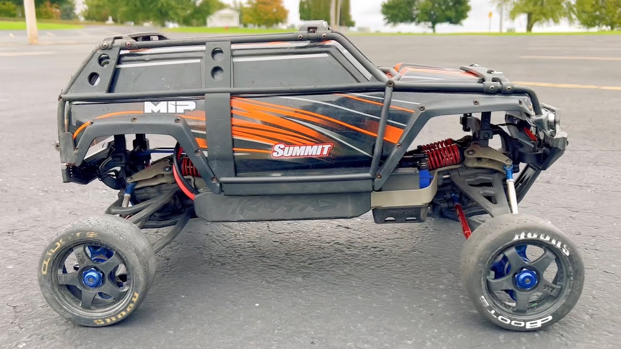 BRUSHLESS Traxxas Summit with TINY SLICK TIRES!!!