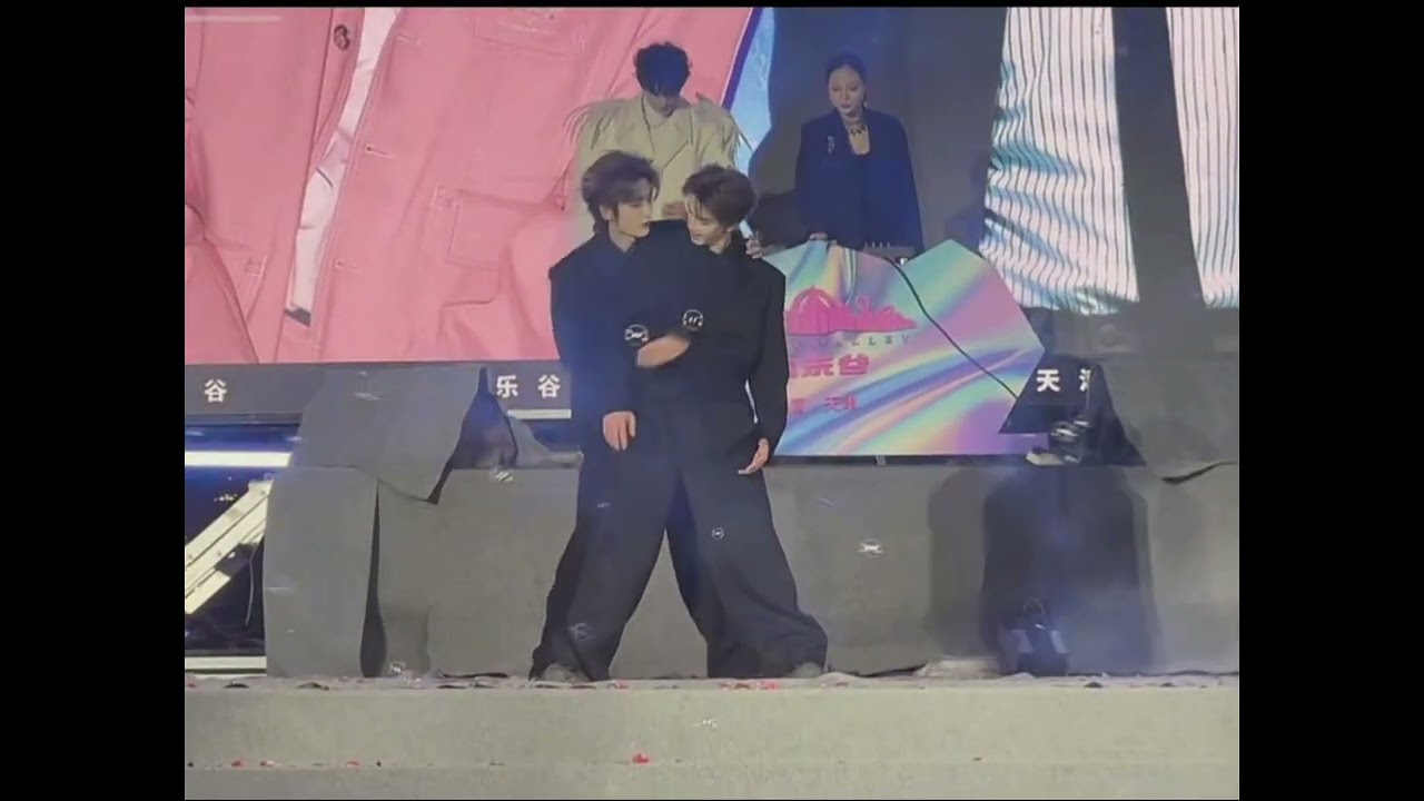 #天津歡樂谷NPC花青素