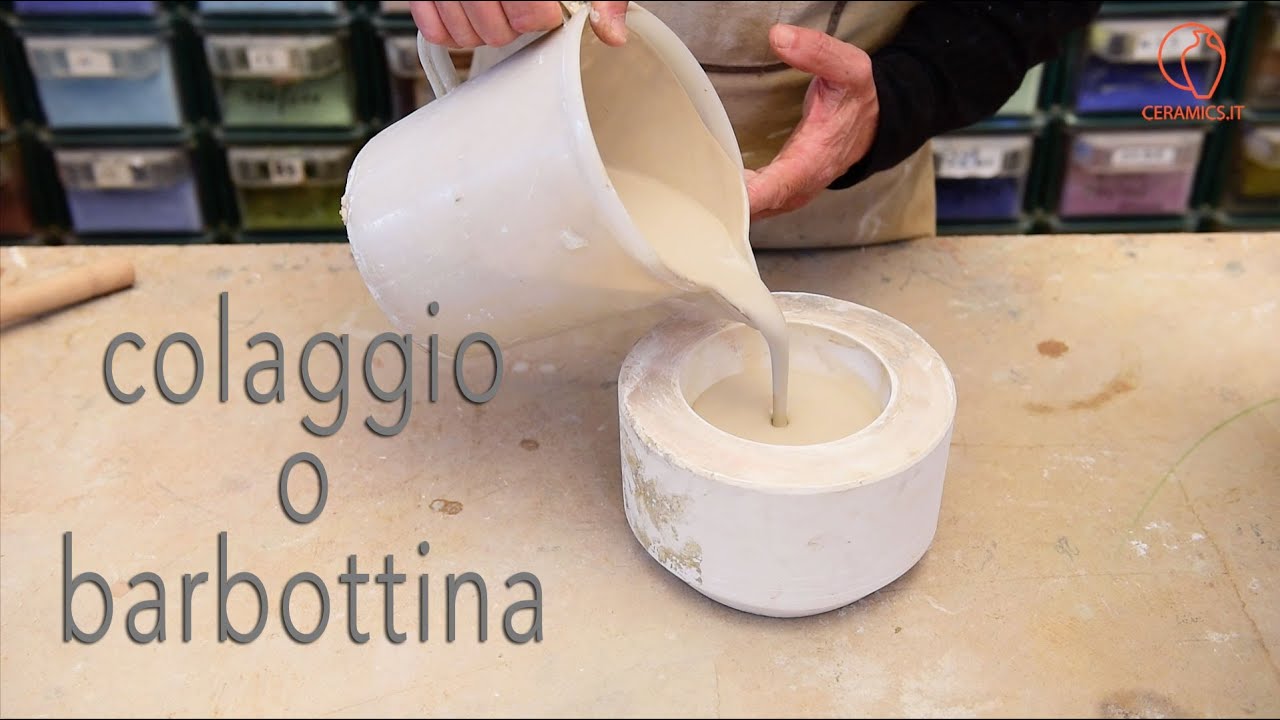 Colaggio o barbottina, l'argilla liquida per produrre la ceramica con gli stampi in gesso