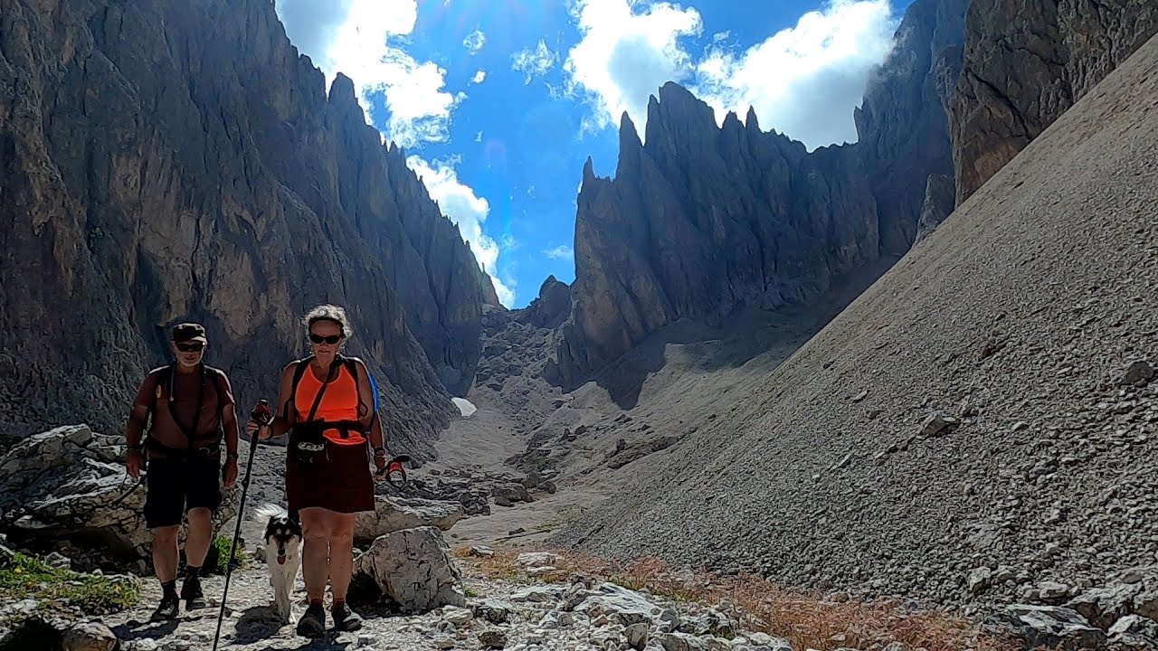 Randonn&eacute;e Dolomites, Rifugio Toni Demetz (2681m) - Canazei