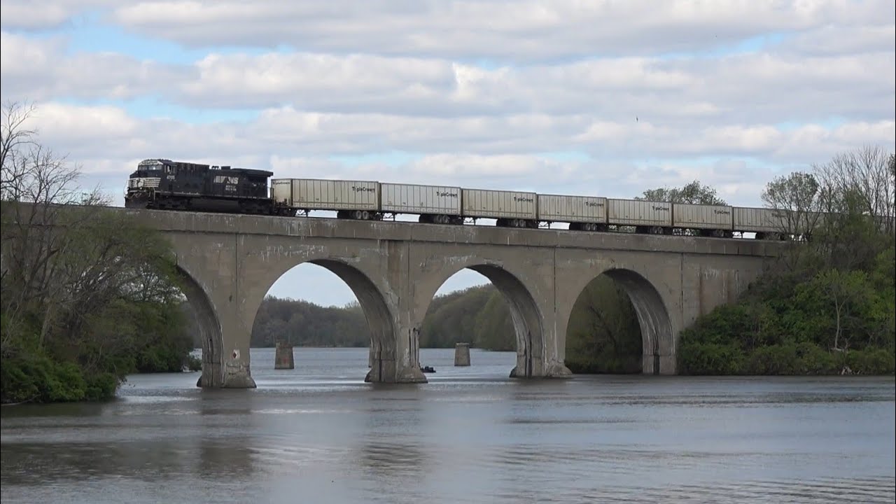Norfolk Southern RoadRailer Compilation (2023-2024)