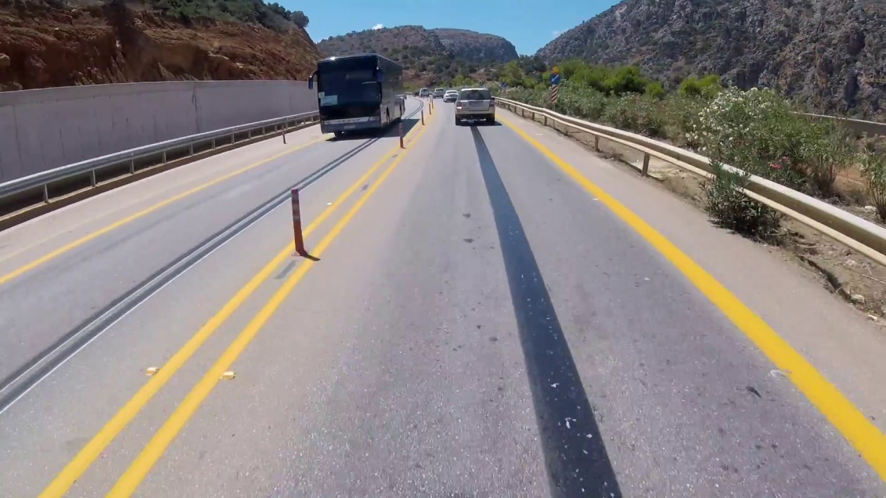 Driving from Heraklion to Hersonissos during summertime in Crete!