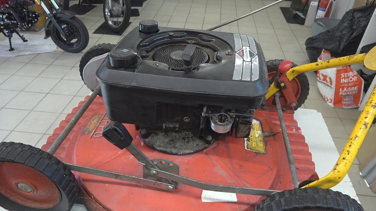 Gräsklippare Klippo Excellent G7 -  Insugspackning, tändspole - service och översyn