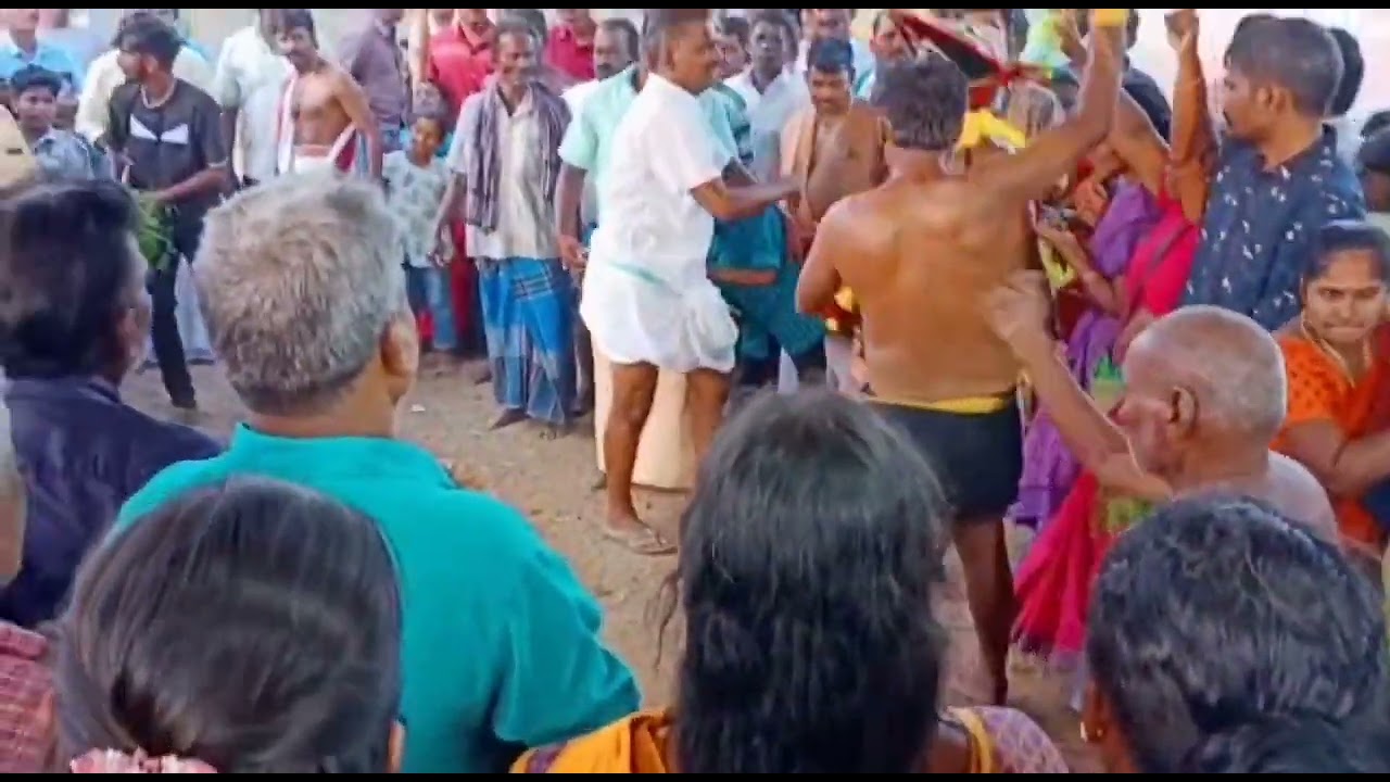 ஸ்ரீ சக்தி காளியம்மன் கோவில் பங்குனி பொங்கல் விழா -2023.   ஜமீன் தேவர்குளம்.