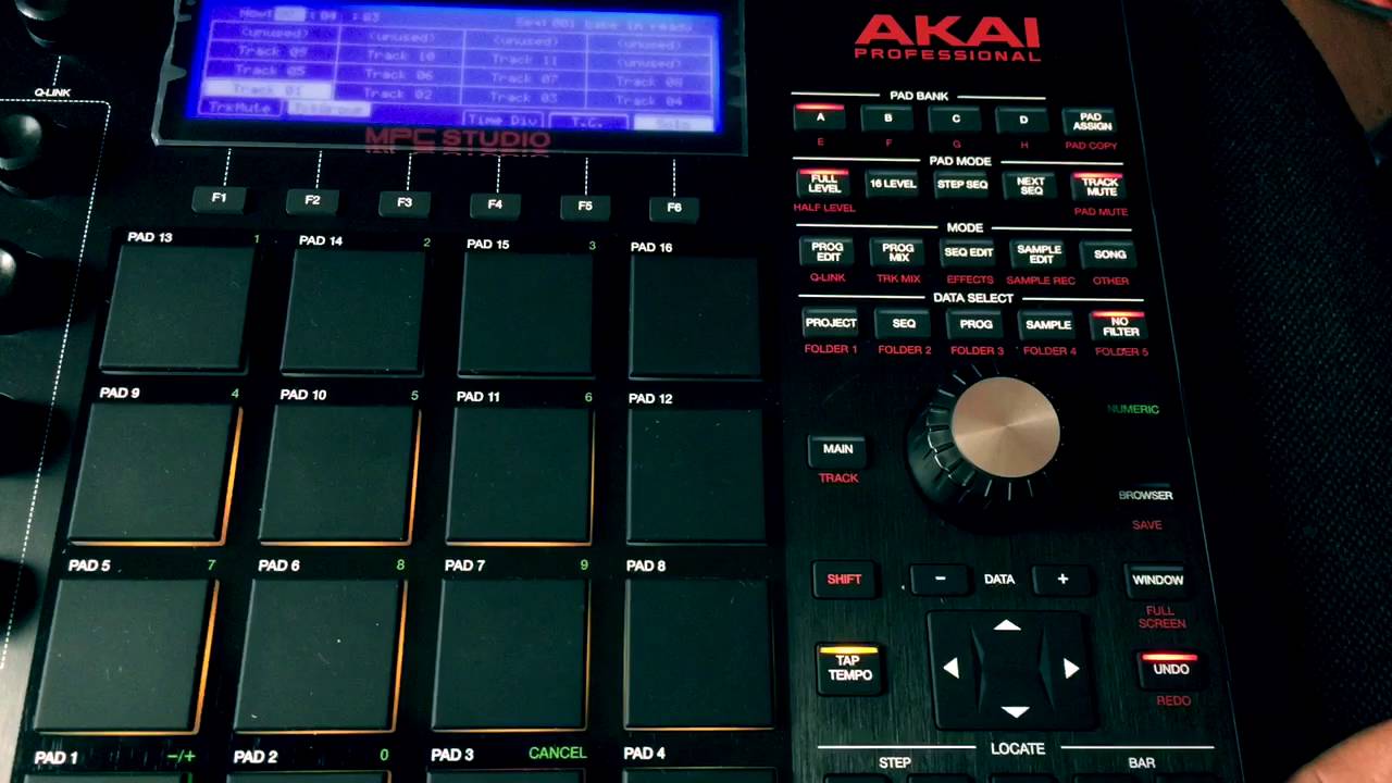 MPC Studio Black: распаковка и создание битов