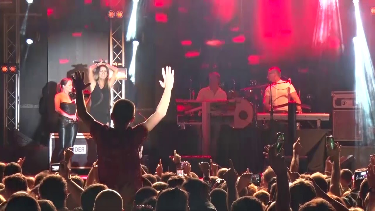 ZLATA DJURKOVIC - STO ZIVOTA (LIVE @ BUGARSKA)