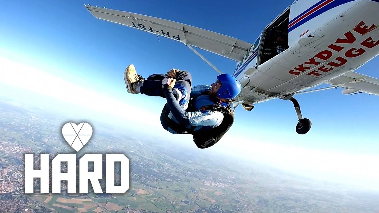 #2 DE SPRONG - SALTO UIT EEN VLIEGTUIG