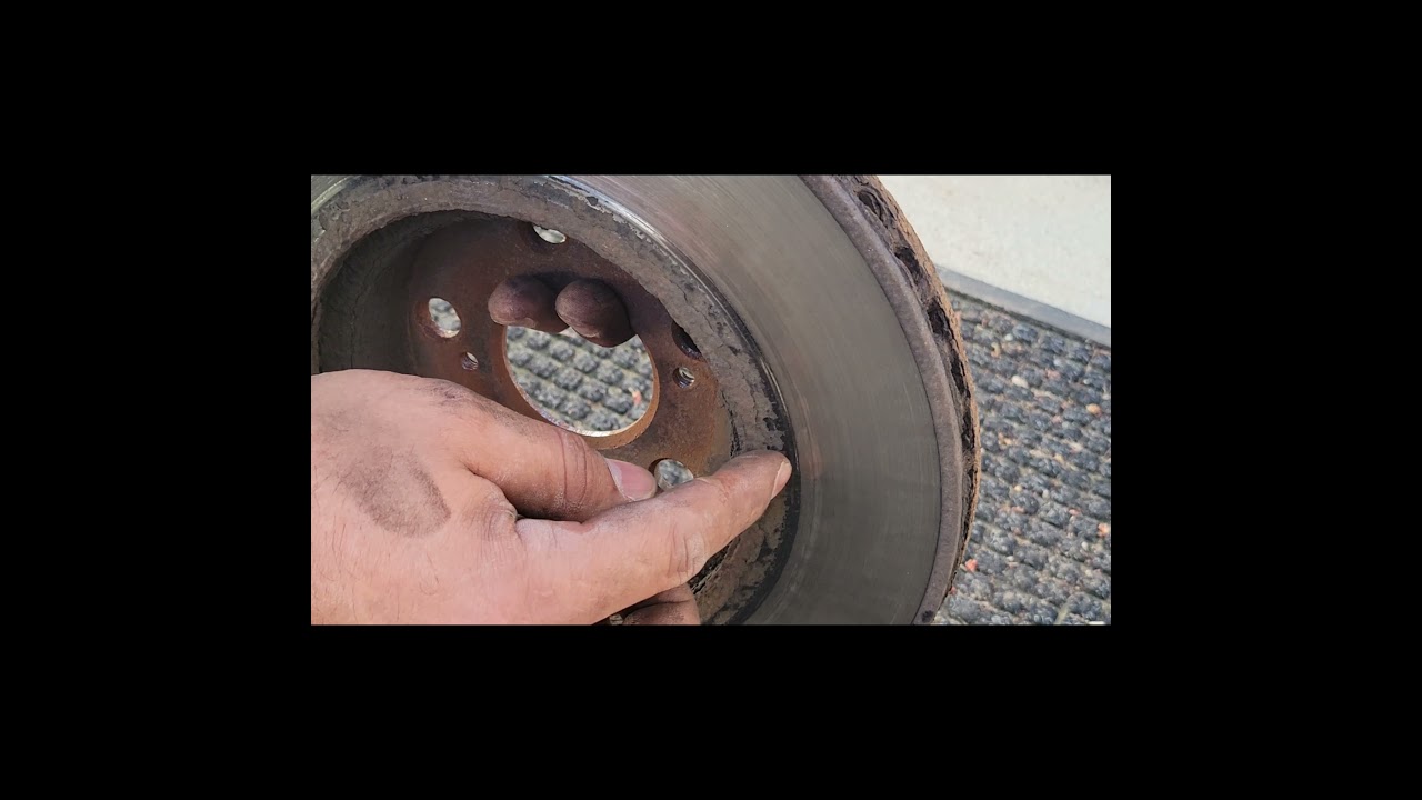 COMO #CAMBIAR  #FRENOS Y #DISCOS #Toyota #corrolla S 2013