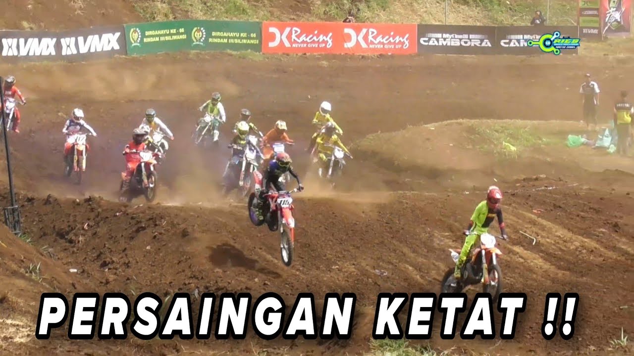 Persaingan ketat Motocross