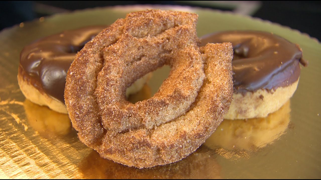 Chicago’s Best Donuts: Hi-Way Bakery