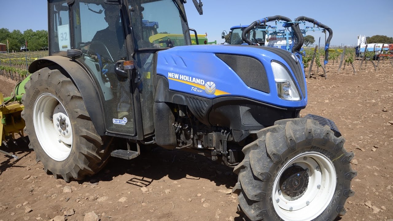 Demoagro 2017. New Holland T4 (Estrecho y Estándar)