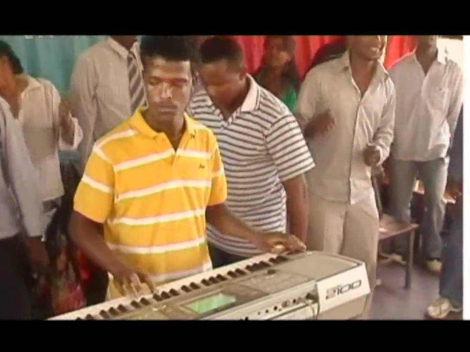 oromo gospel song new/ Hin eegin diina koo kufaati koo/ Ababayee Hundee/ 2010
