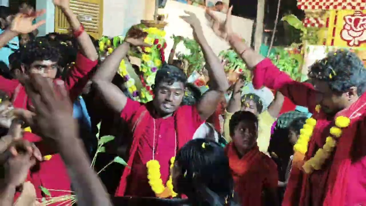అమ్మా వచ్చిందే తల్లి వచ్చిందే|తామరకొల్లు గ్రామంలో|మన అనంత్ స్వామి గారిచే భవాని భజన సెల్:7842852054
