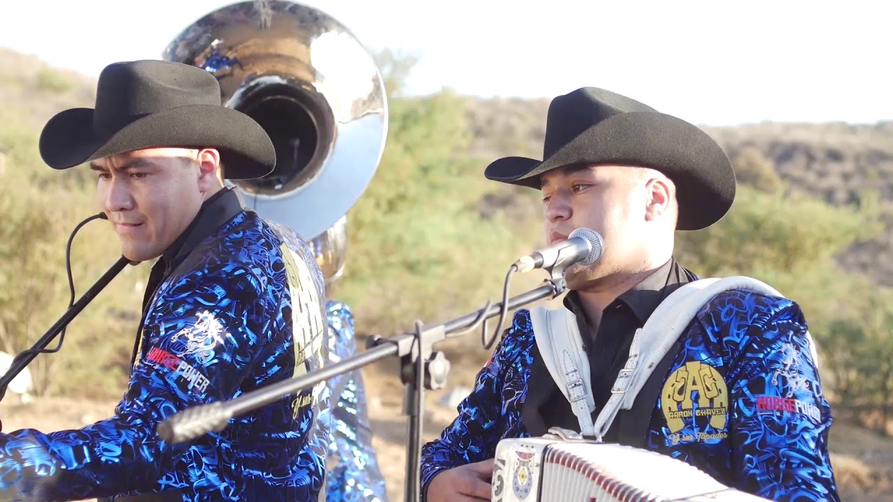 Aaron Chavez y sus Tapados CONCIERTO EN VIVO