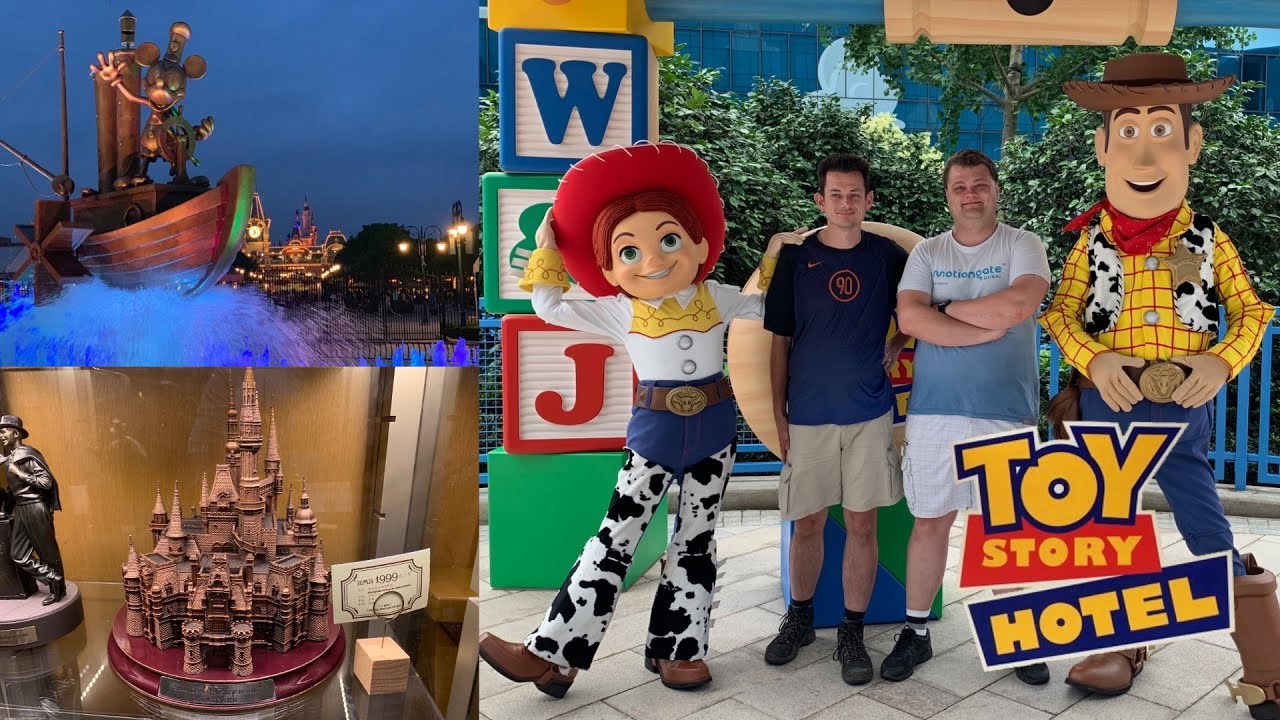 Toy Story Hotel Review - Shoppen in Disney Town - Aankomst Shanghai Disney Resort