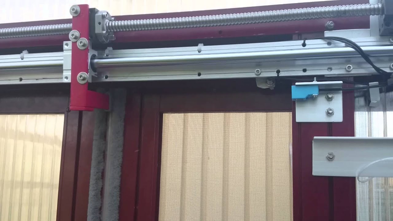 Automatic door opener, CNC style, Demo.