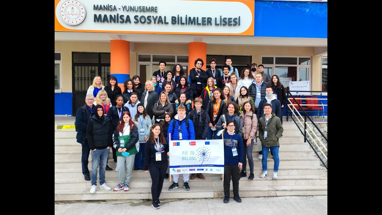 Manisa Sosyal Bilimler Lisesi Tanıtım Videosu (Okul Aidiyeti Temalı)