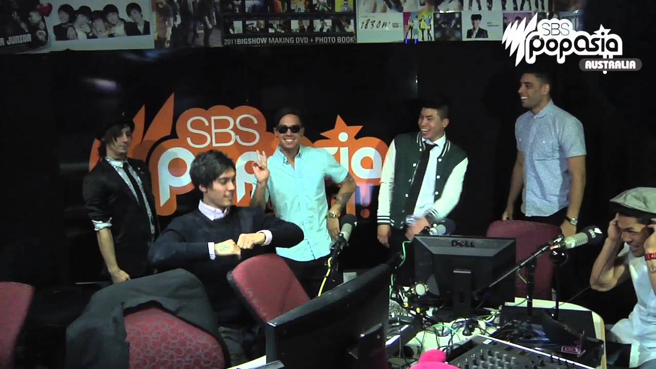 Justice Crew parody Crayon Pop's Bar Bar Bar @ SBS PopAsia