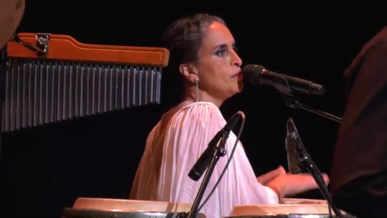 Noa - To All the Brokenhearted (First Live Performance)