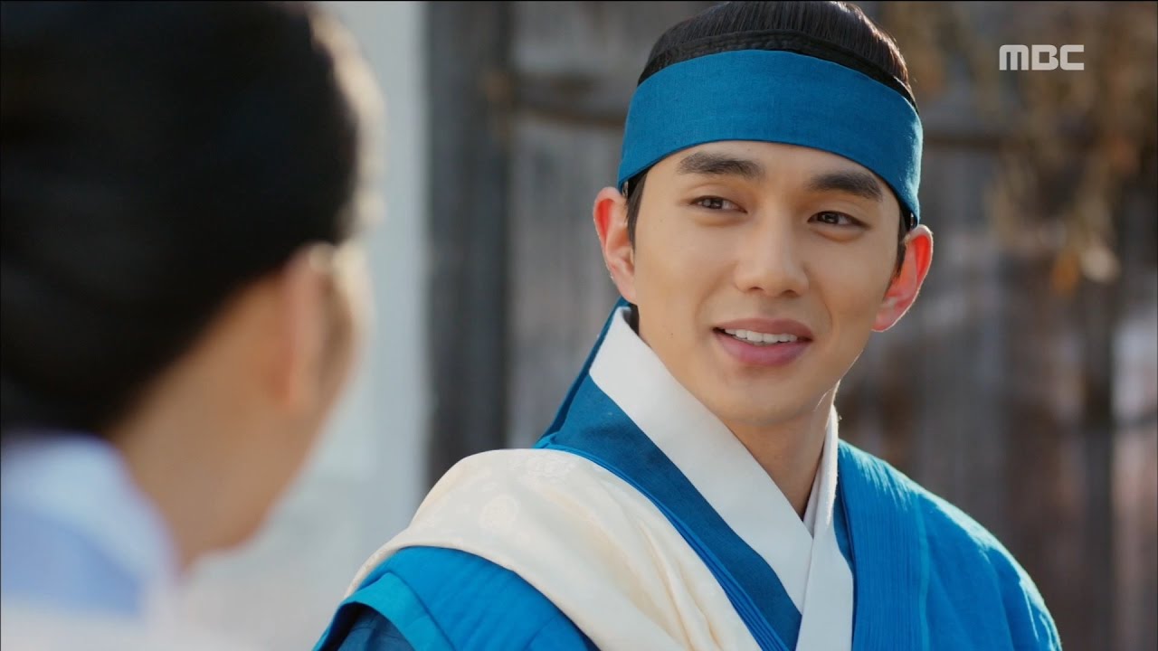 [TheEmperor: Owner of theMask]군주-가면의주인ep0304Seungho himself as the 'Chaekwae' introduction.
