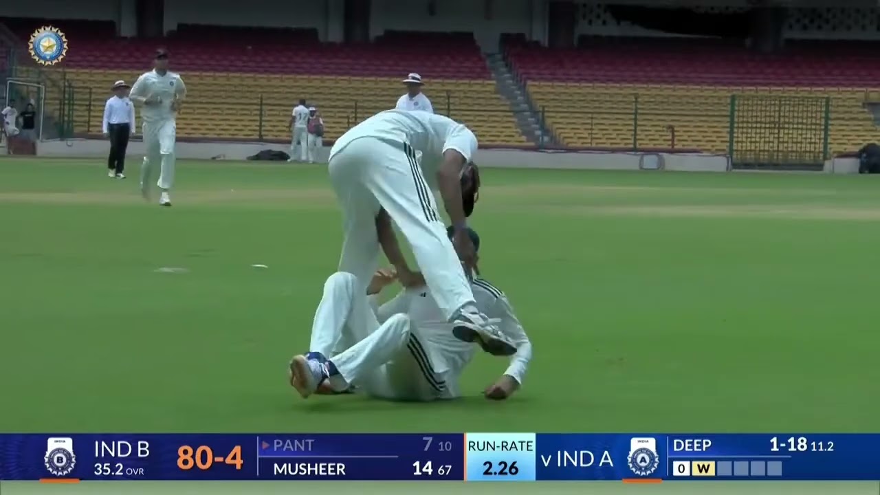 🚀 Виральный кэтч Шубмана Гилла в матче Duleep Trophy | #shorts @PlayNowHighlights #вирусныевидео