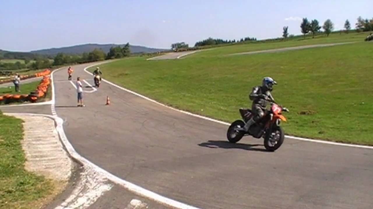 Supermotard à Levier partie 1/2
