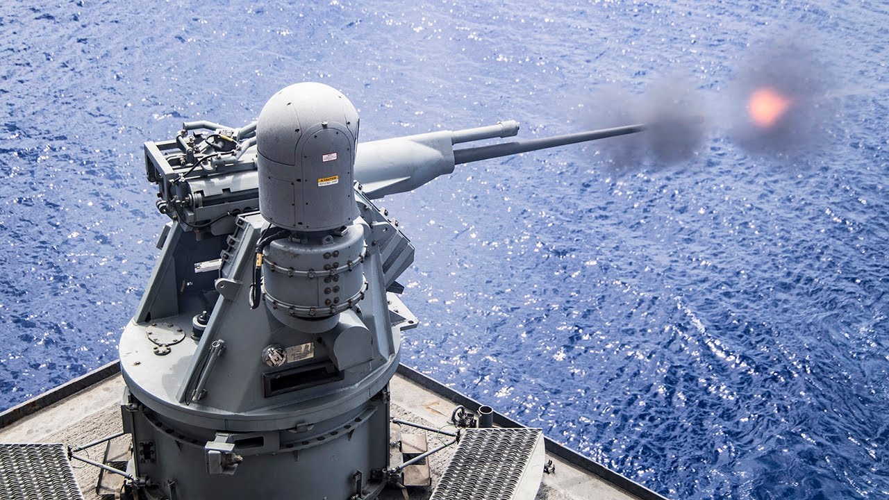 Mk 38 Mod 2 Machine Gun System - Exercises at Sea