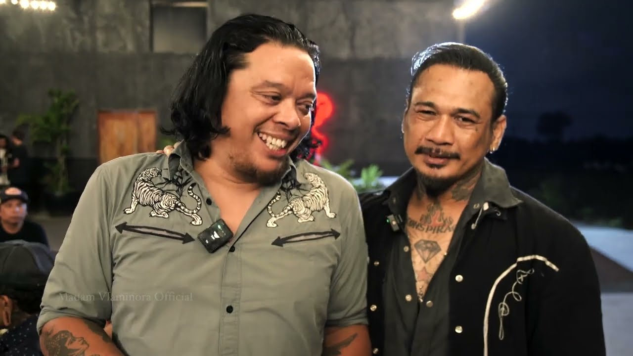 DEVILDICE CINTA WHO ???