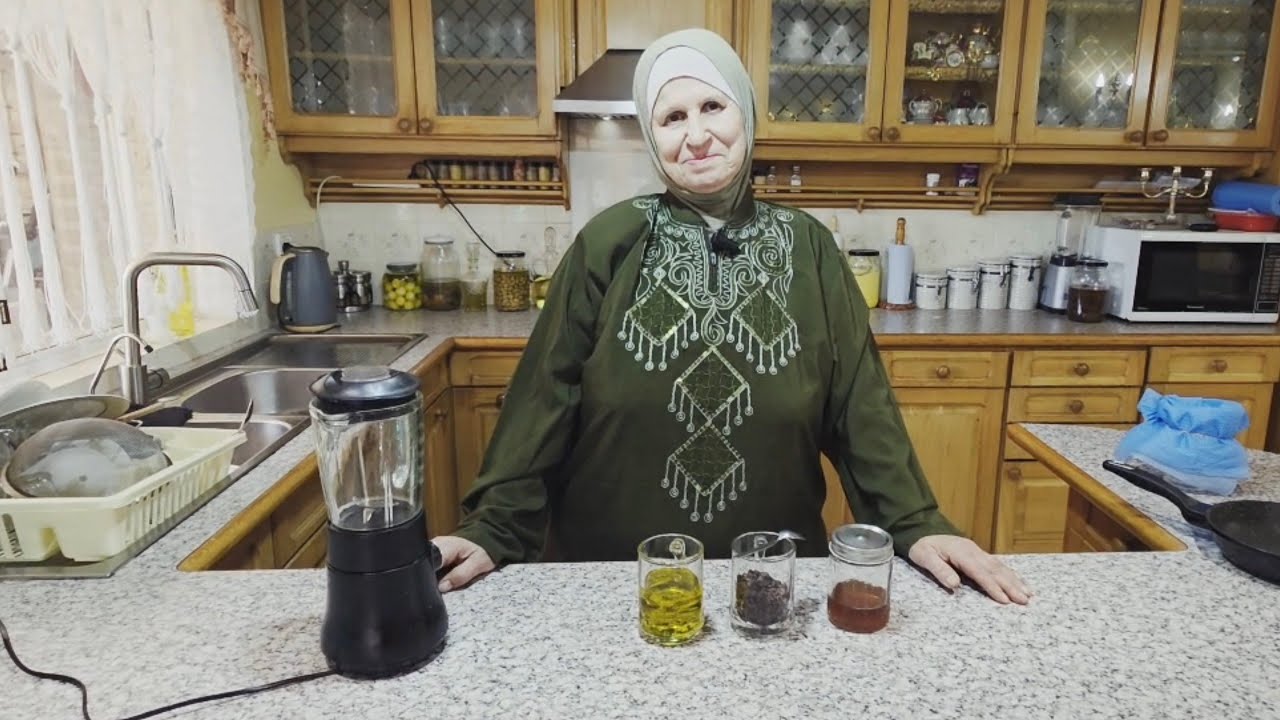 طريقة عمل زيت القهوه وطريقة استعمالاته وفوائده