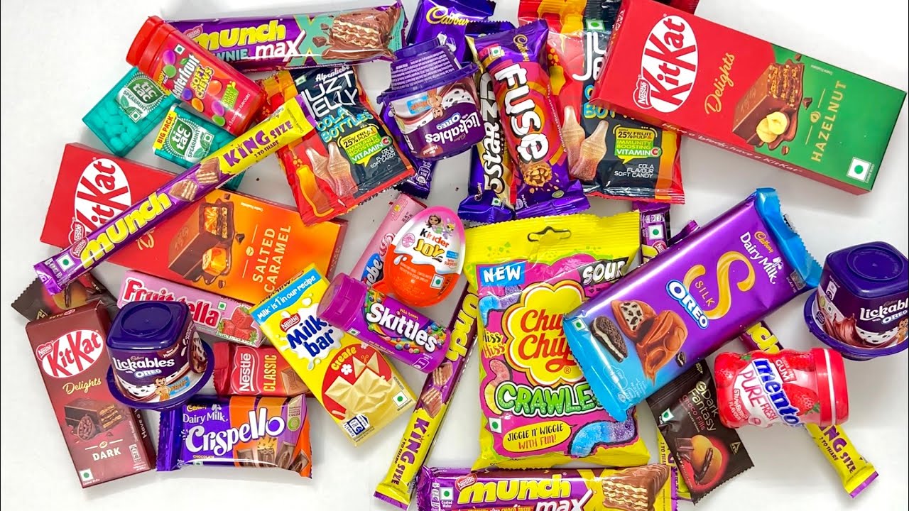 Satisfying ASMR of lots of candies and chocolates #asmr 