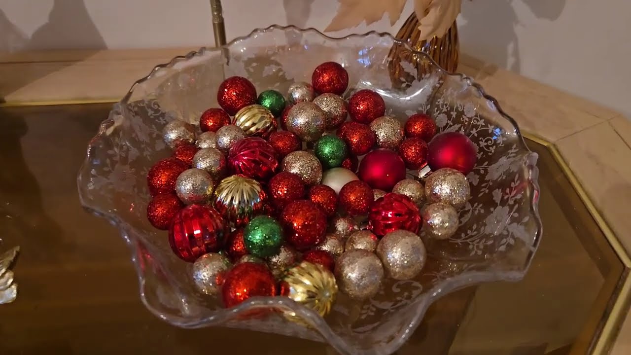 Removing Christmas Decorations - Getting Ready for the New Year!!!