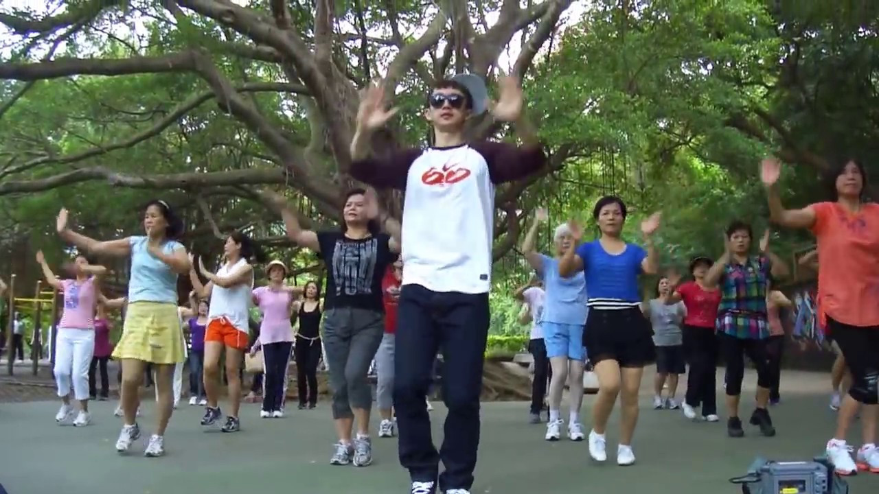 23 夏奇拉 waka waka天母韻律操隊Max舞曲2011 09 18