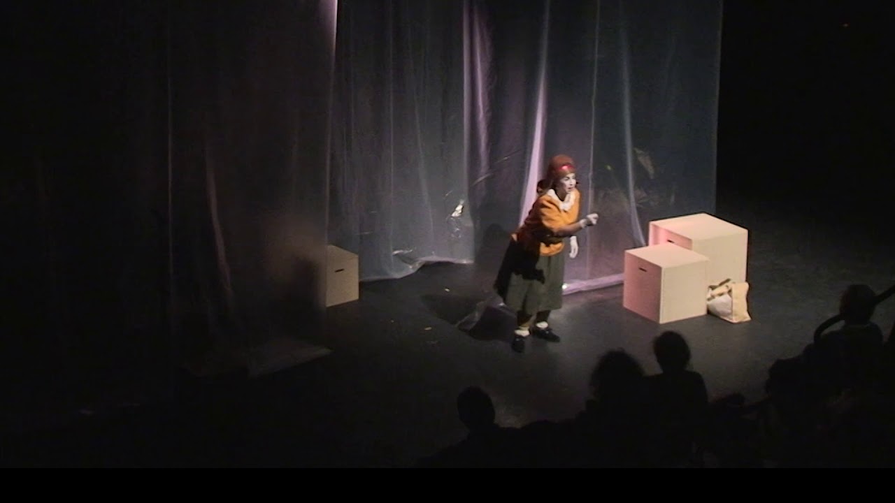 Still Theatre Group, Λα Πουπέ, σε σκηνοθεσία Γιάννη Μίνου, 2η Πλατφόρμα Μονοδράματος 2019