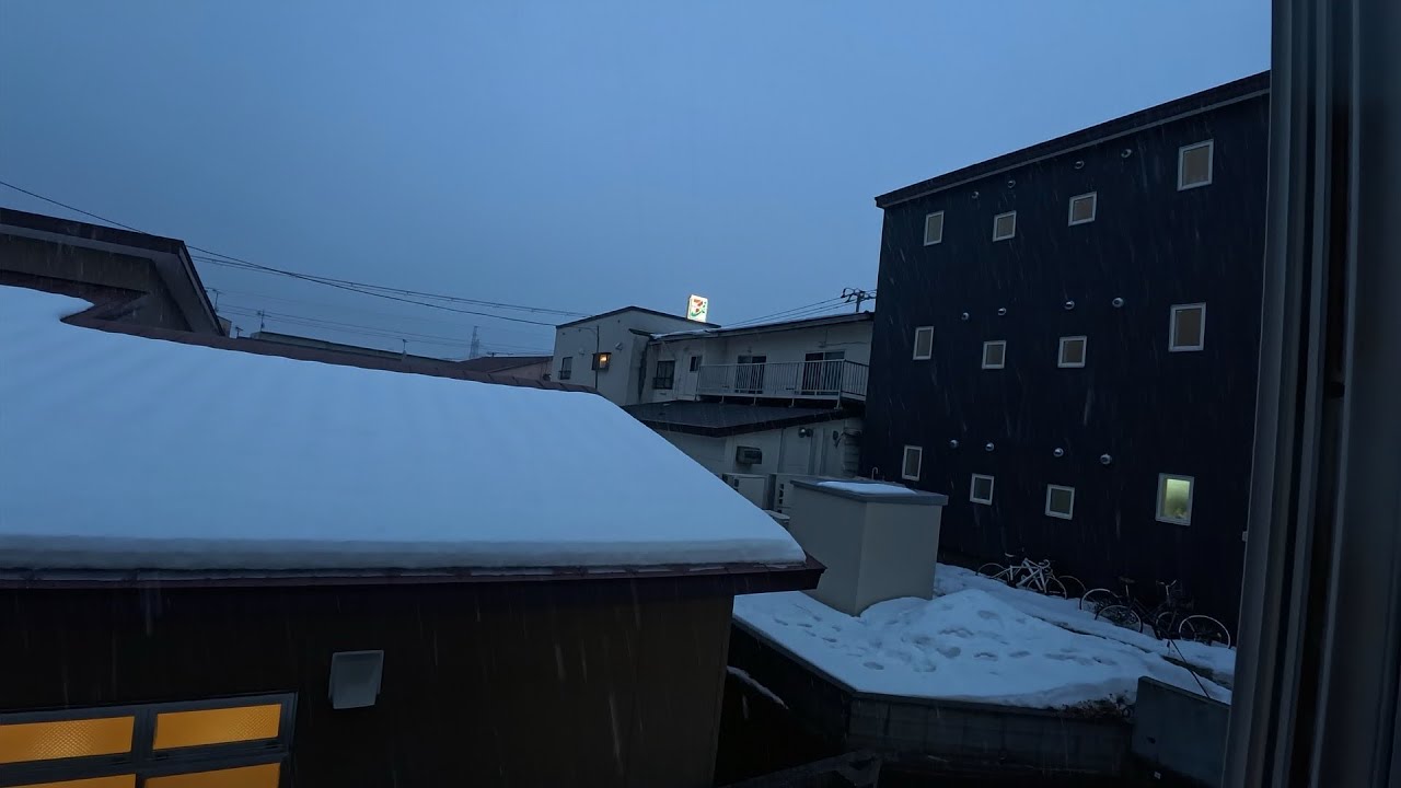 Relaxing hokkaido snowfall from cozy Japanese room | Japanese room ambience with snowfall