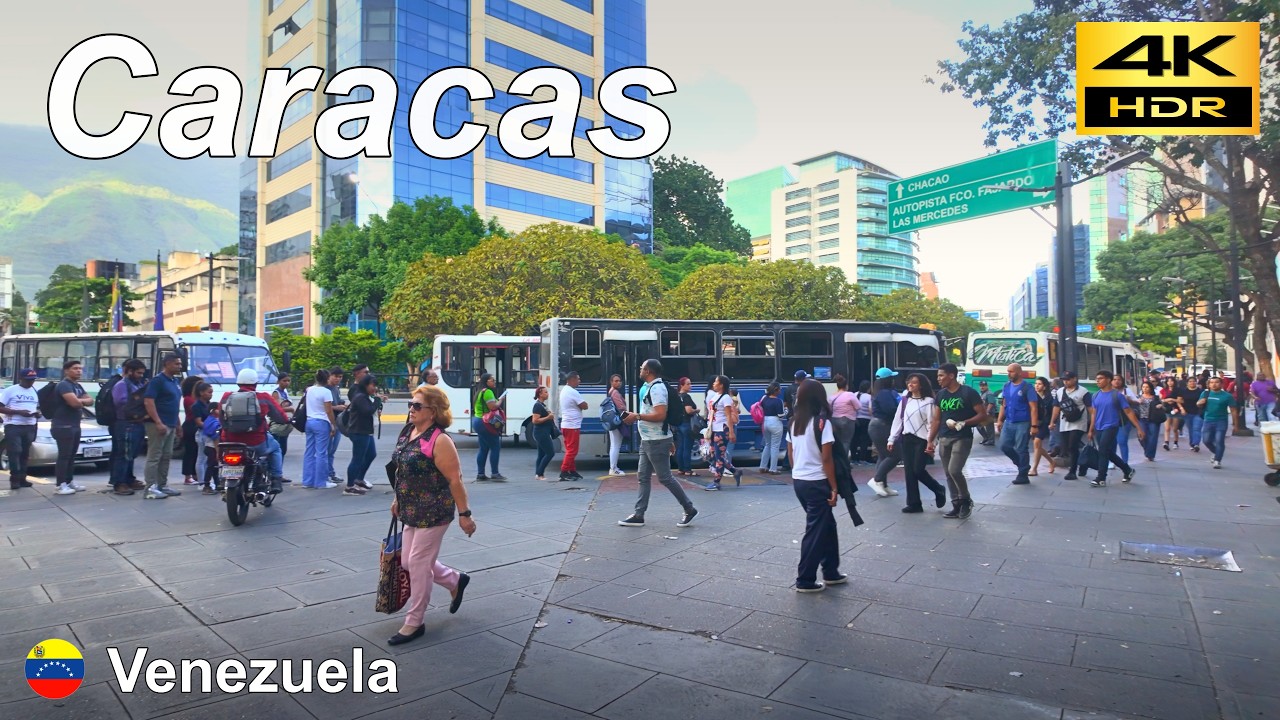 Прогулка во второй половине дня в Каракасе: От Чакао до Плаза Венесуэла 🇻🇪 / Октябрь 2024 / 4K HDR