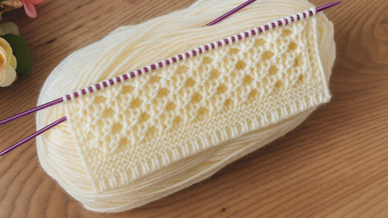 2026 me banne wala letest knitting pattern #beautiful  design aasan bunai design 
