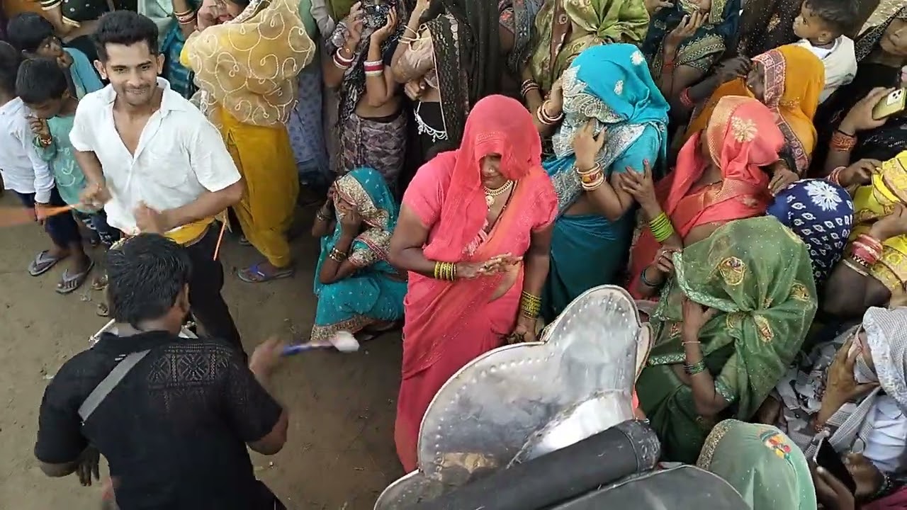 संजय,बैंड शेरगढ़, सनसोली गांव9557995298,,9997520536,9690551215