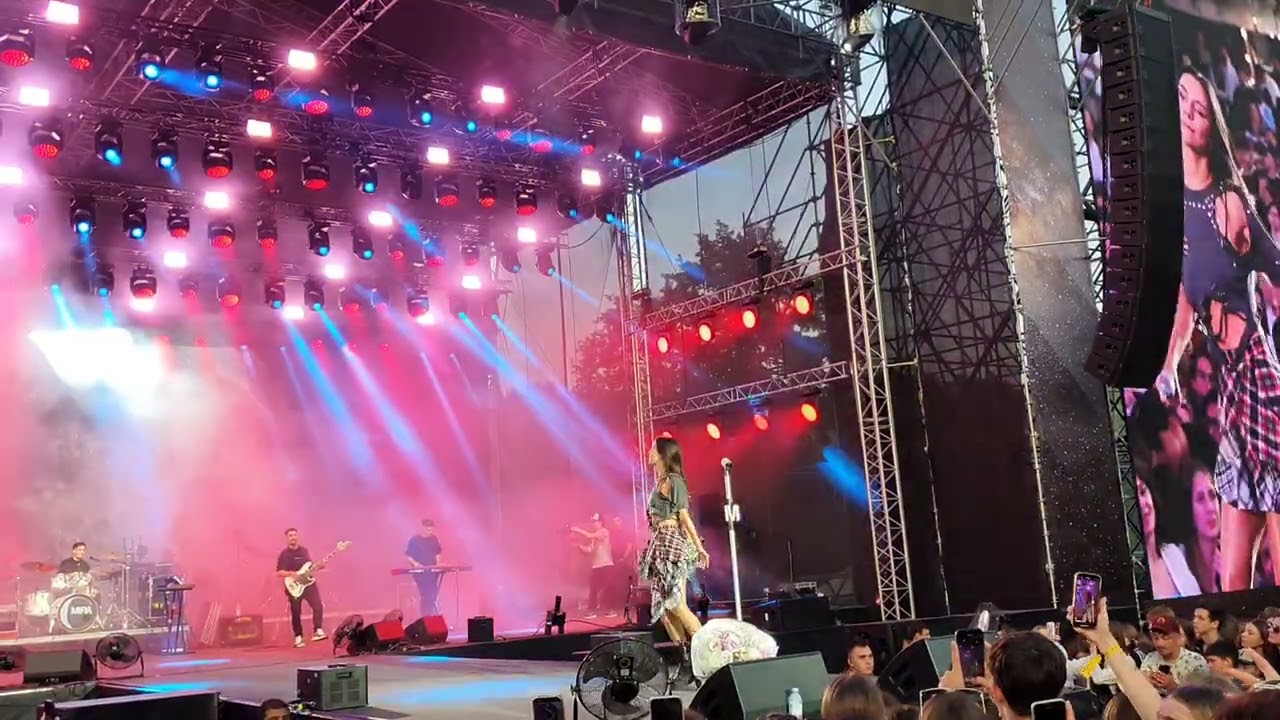 MIRA  - &Icirc;ncă Ne Iubim | Live