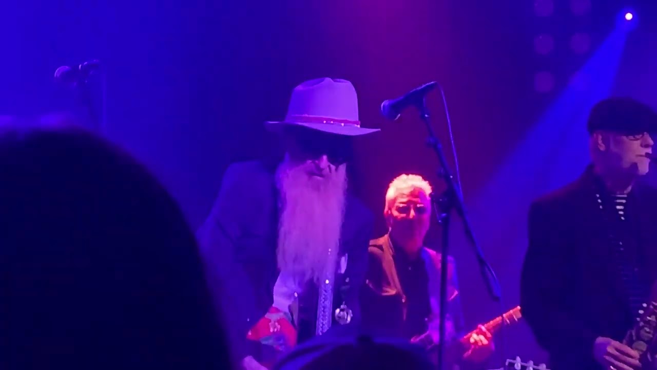 Billy Gibbons &ldquo;La Grange/California Love&rdquo; @ The Troubadour 12/20/2023